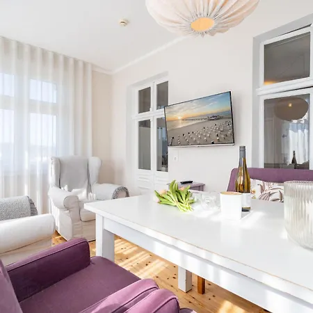 Apartment Albertine App 08 *